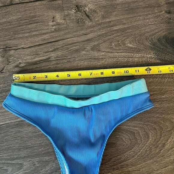 HIGH WAIST Triangle swimming bottom sz S - Picture 4 of 4